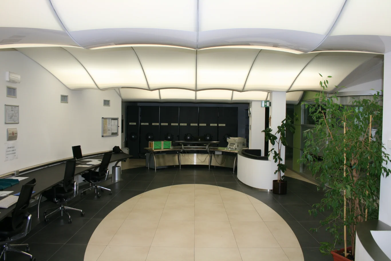moon-sound-absorbing-acoustic-suspended-ceiling-6