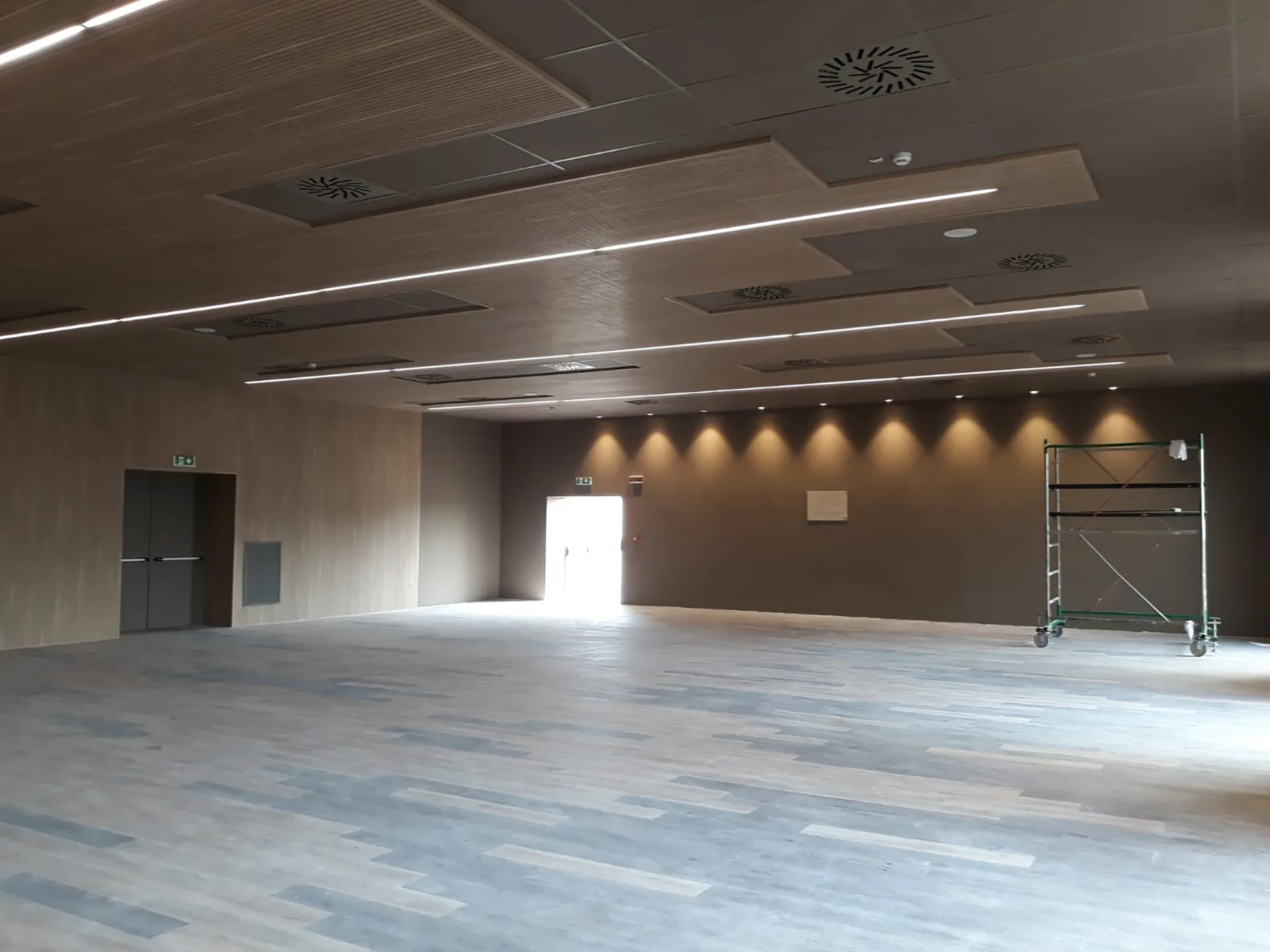 sound-absorbing-panels-for-cinemas