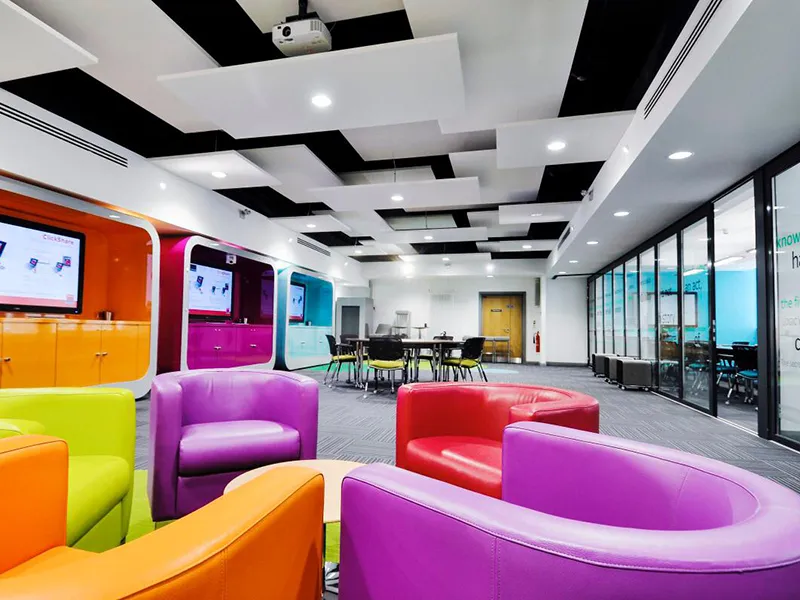 sound-absorbing-panels-for-public-spaces