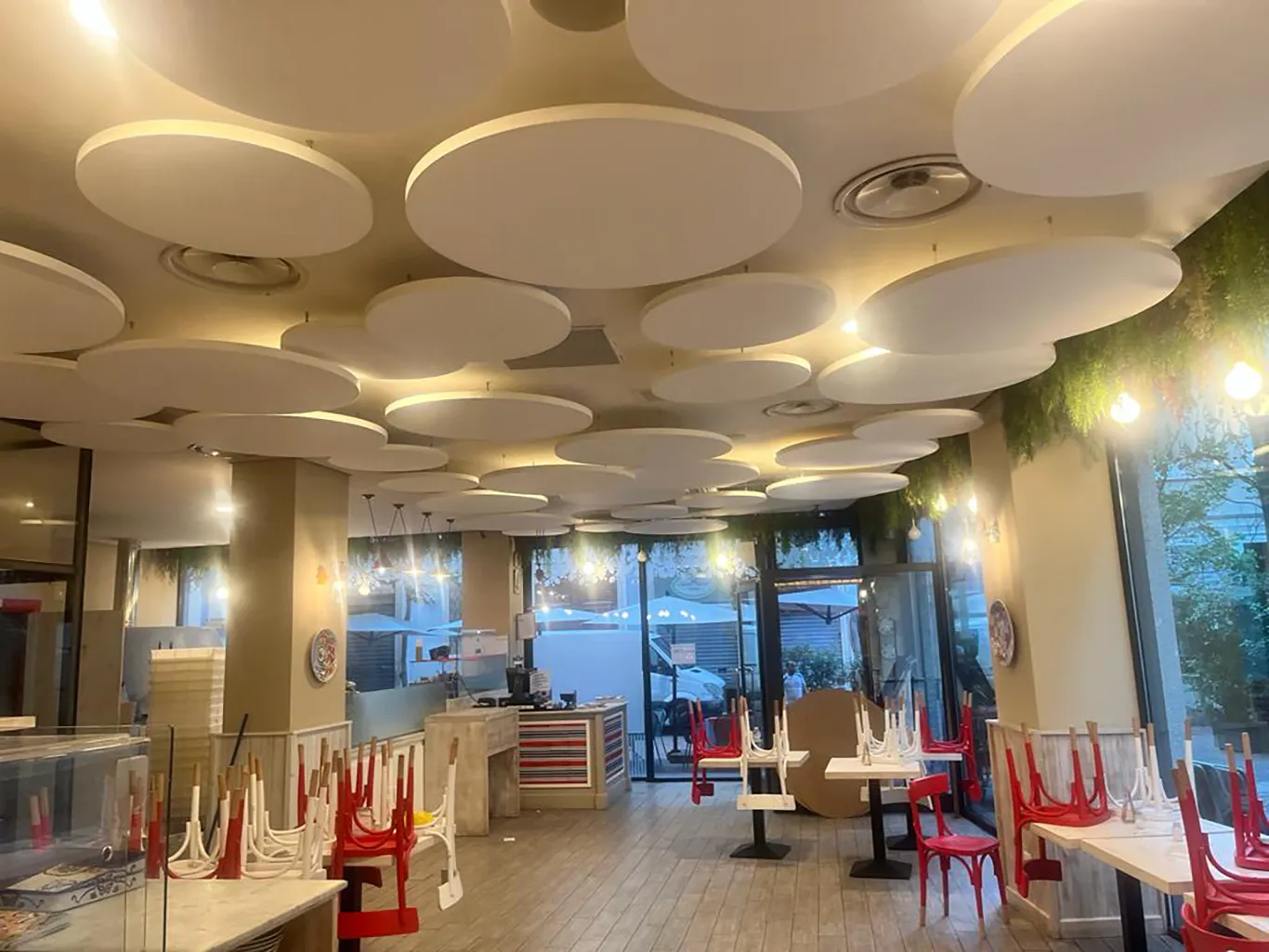 sound-absorbing-panels-for-restaurants